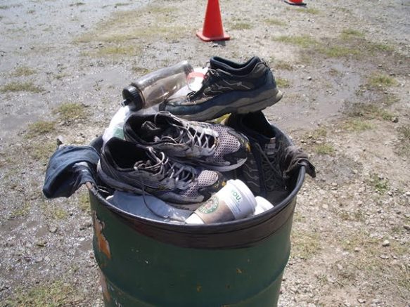 shoes_in_garbage